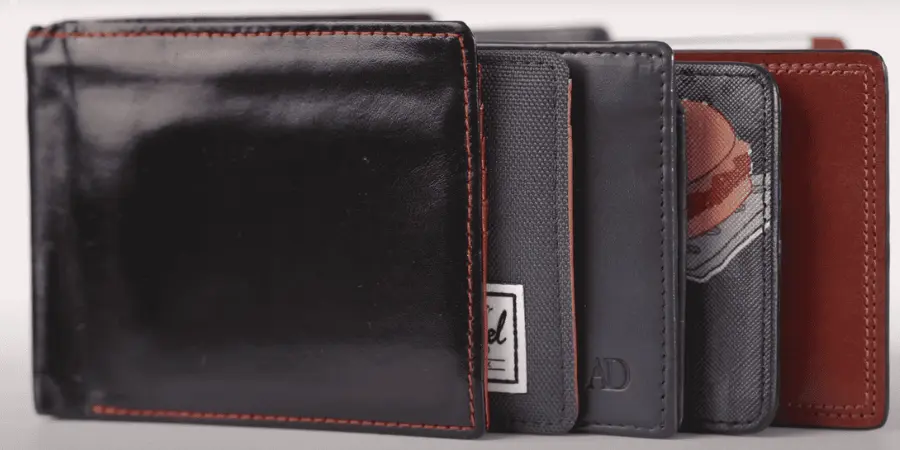 Common Things That Are 6 Inches - Men’s Wallets